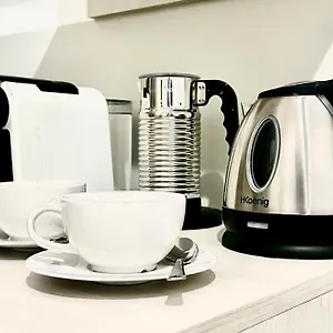 https://eccelsoleccese.lecce-hotels.com